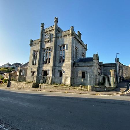 Kinghorn Town Hall Exterior photo