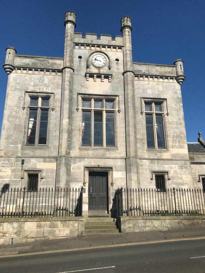 Kinghorn Town Hall Exterior photo